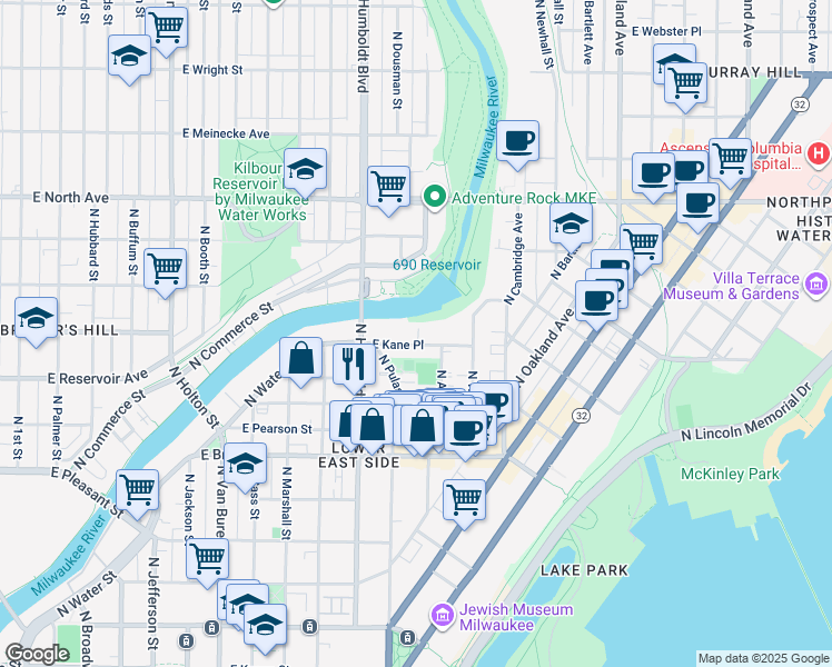 map of restaurants, bars, coffee shops, grocery stores, and more near in Milwaukee