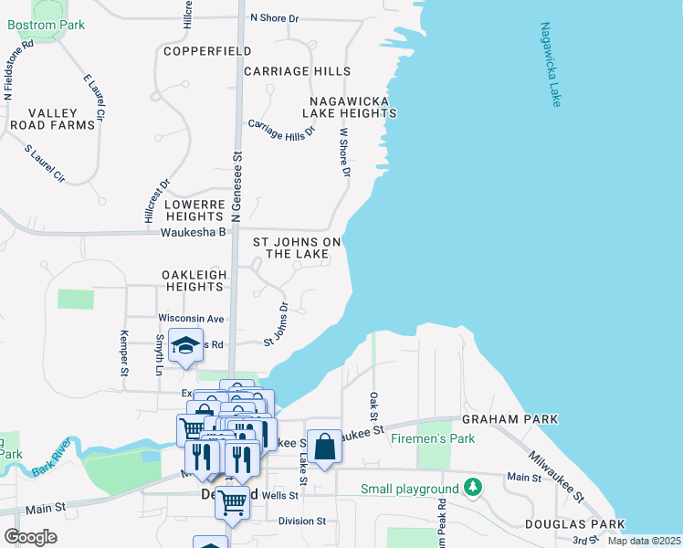 map of restaurants, bars, coffee shops, grocery stores, and more near 900 Hawks Hollow in Delafield