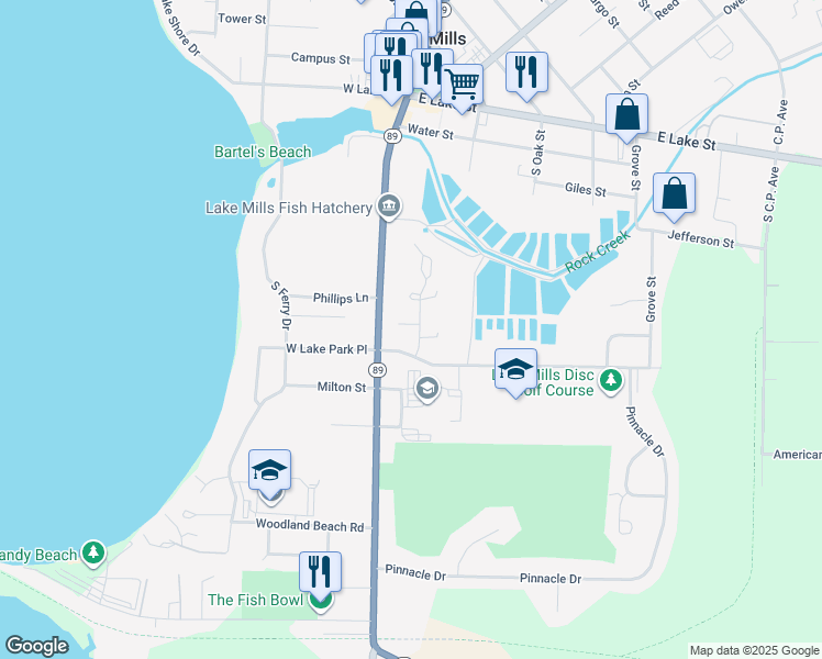 map of restaurants, bars, coffee shops, grocery stores, and more near 123 East Lake Park Place in Lake Mills