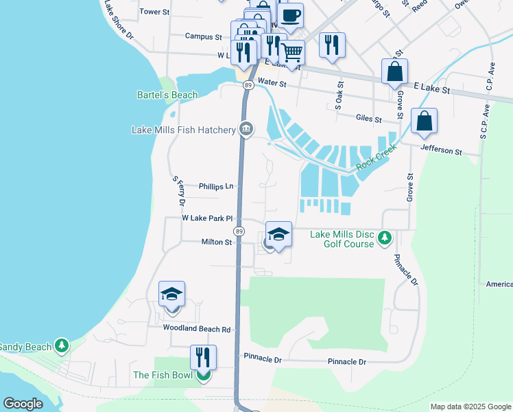 map of restaurants, bars, coffee shops, grocery stores, and more near 123 East Lake Park Place in Lake Mills