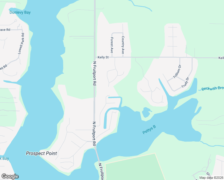 map of restaurants, bars, coffee shops, grocery stores, and more near 18022 Woodland Trail in Spring Lake
