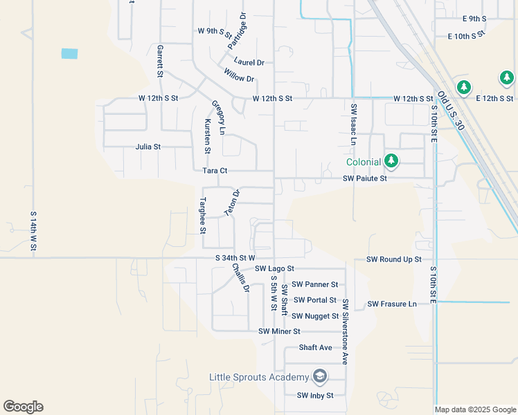 map of restaurants, bars, coffee shops, grocery stores, and more near 535 Sawtooth Street in Mountain Home