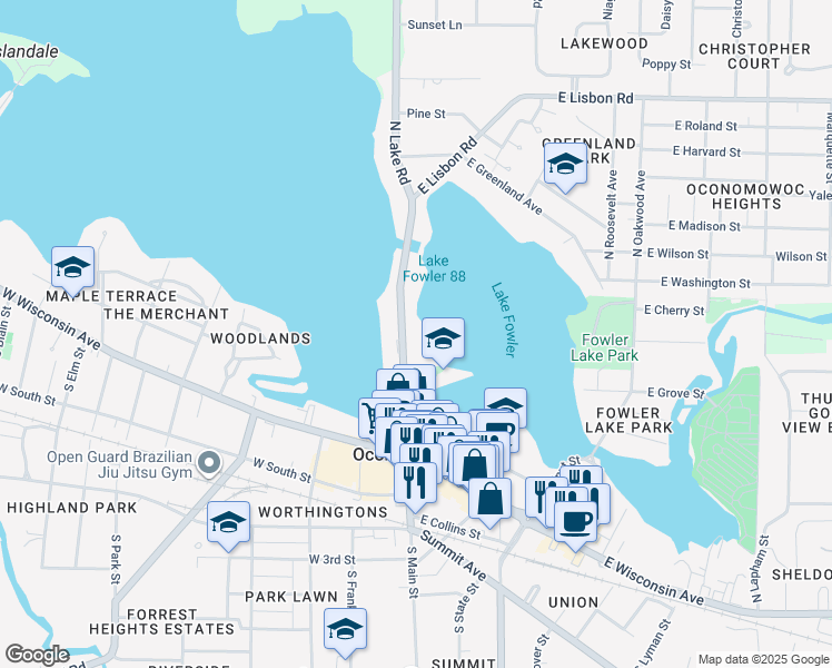 map of restaurants, bars, coffee shops, grocery stores, and more near 333 North Lake Road in Oconomowoc