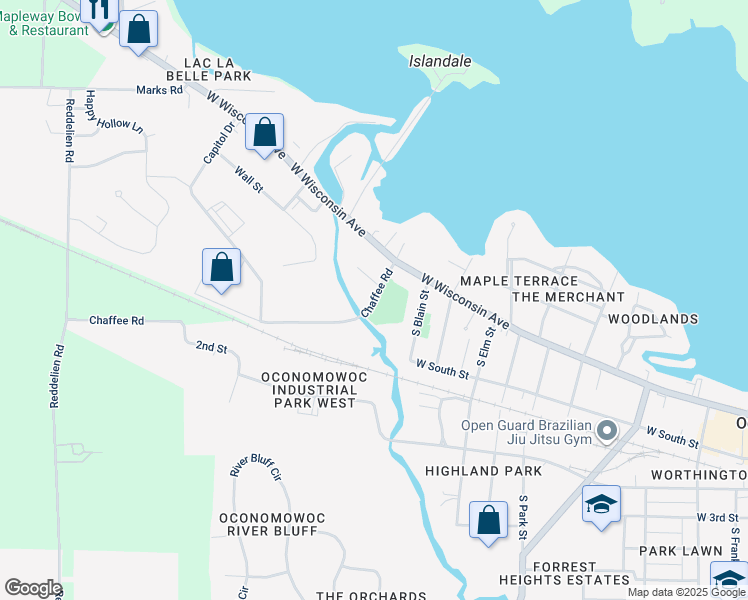 map of restaurants, bars, coffee shops, grocery stores, and more near 27 Chaffee Road in Oconomowoc