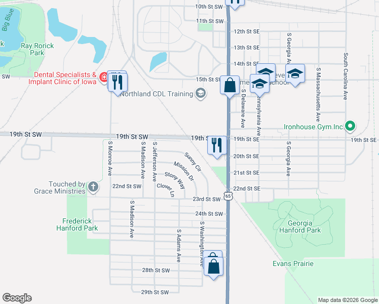 map of restaurants, bars, coffee shops, grocery stores, and more near 78 Sunny Circle in Mason City