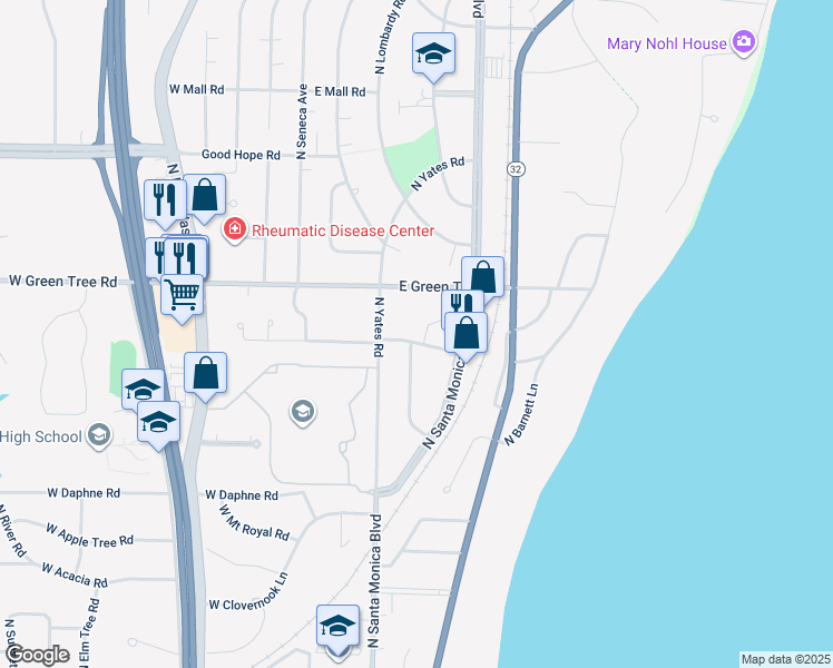 map of restaurants, bars, coffee shops, grocery stores, and more near 416 Fox Dale Court in Fox Point