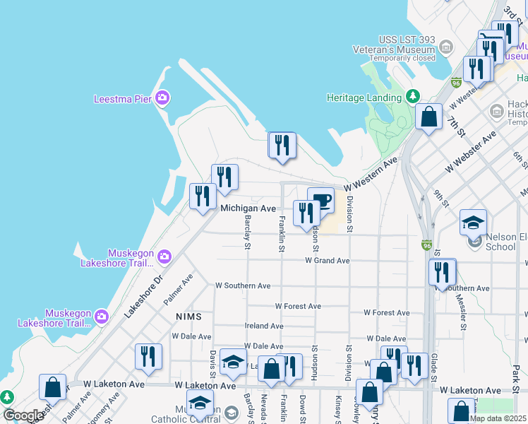 map of restaurants, bars, coffee shops, grocery stores, and more near 1083 Michigan Avenue in Muskegon