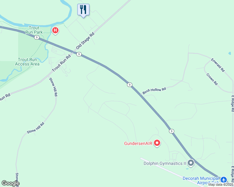 map of restaurants, bars, coffee shops, grocery stores, and more near 2402 Tamarack Drive Road in Decorah