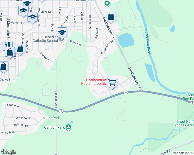 map of restaurants, bars, coffee shops, grocery stores, and more near 1002 Ridgewood Drive in Decorah