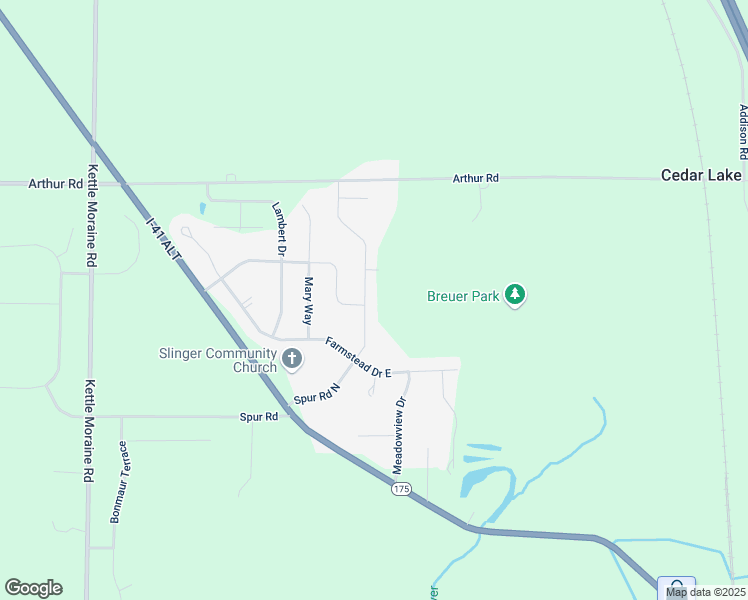 map of restaurants, bars, coffee shops, grocery stores, and more near 550 Spur Road in Slinger