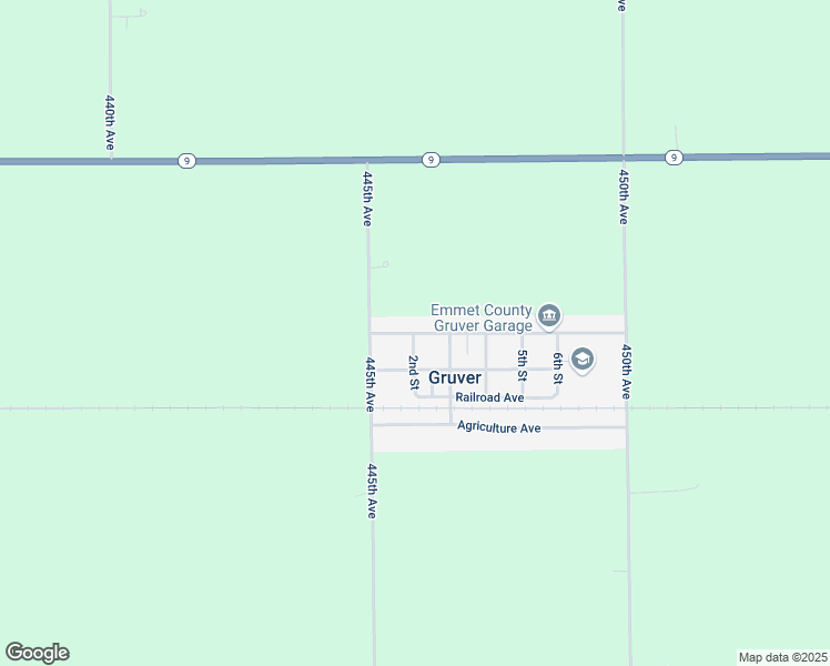 map of restaurants, bars, coffee shops, grocery stores, and more near 106 2nd Avenue in Gruver