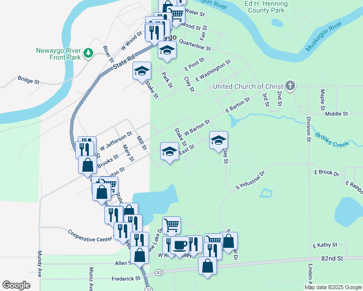 map of restaurants, bars, coffee shops, grocery stores, and more near 134 West Barton Street in Newaygo