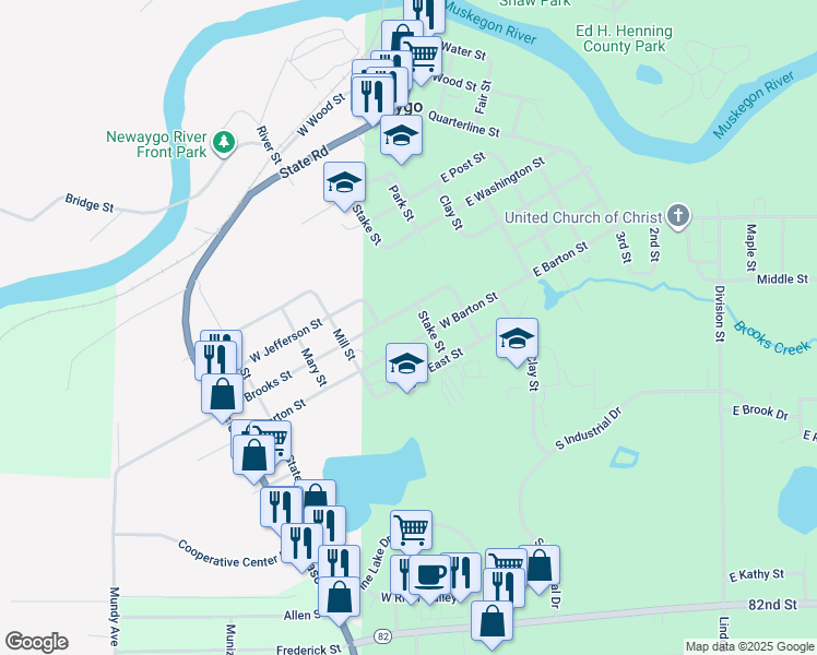 map of restaurants, bars, coffee shops, grocery stores, and more near 134 West Barton Street in Newaygo