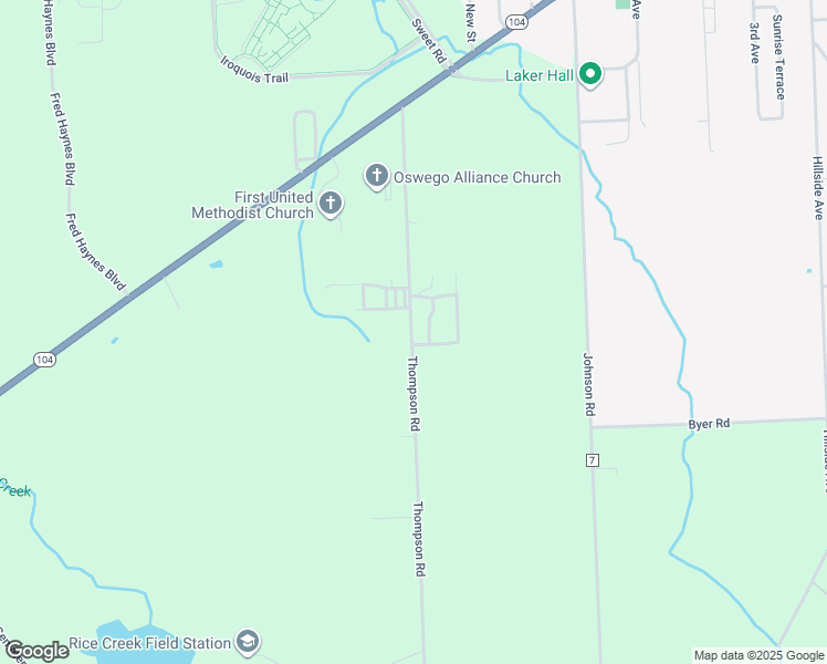 map of restaurants, bars, coffee shops, grocery stores, and more near 318-37 Thompson Road in Oswego