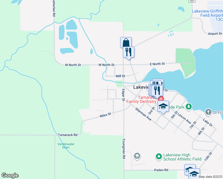 map of restaurants, bars, coffee shops, grocery stores, and more near 131 Hooper Street in Lakeview
