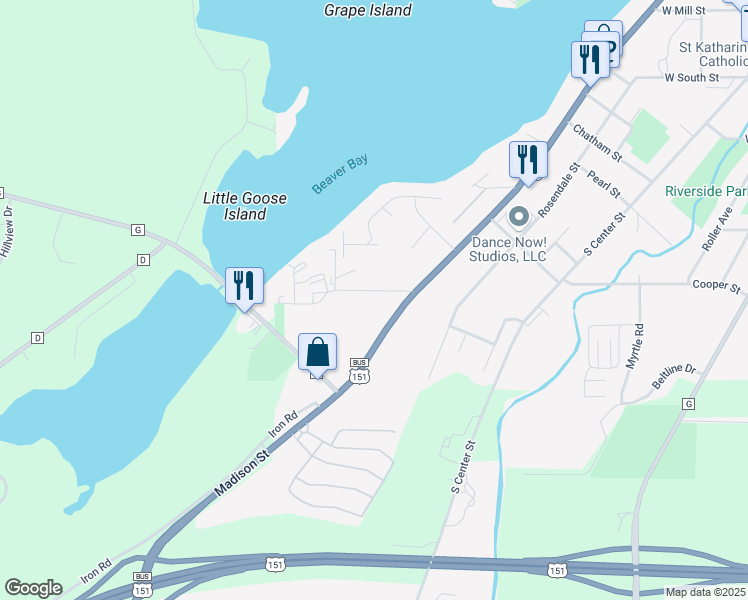 map of restaurants, bars, coffee shops, grocery stores, and more near 104 Lake Crest Drive in Beaver Dam