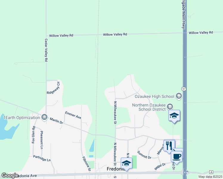 map of restaurants, bars, coffee shops, grocery stores, and more near 465 Deer Meadow Court in Fredonia