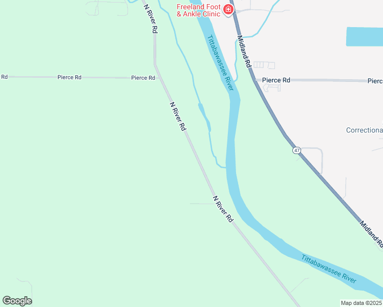 map of restaurants, bars, coffee shops, grocery stores, and more near in Tittabawassee Township