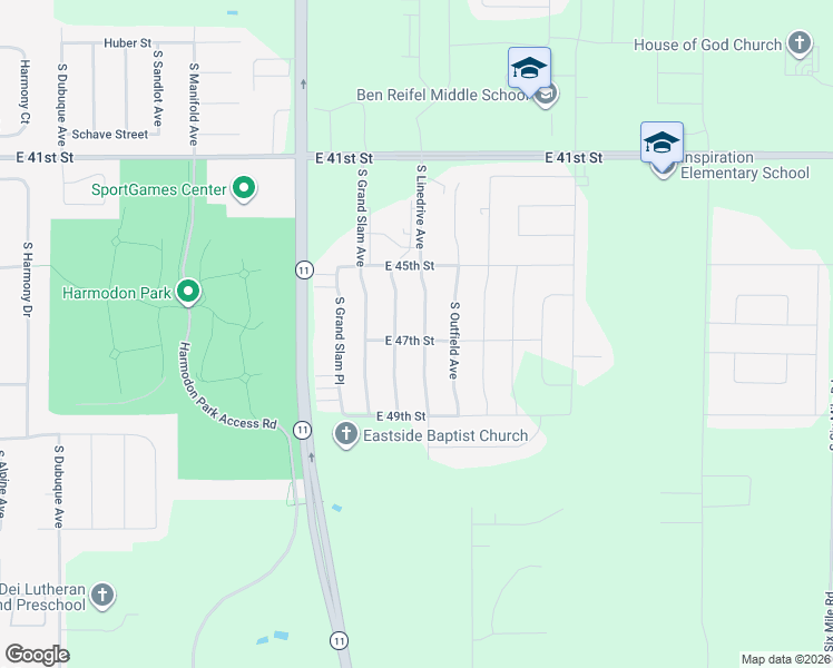 map of restaurants, bars, coffee shops, grocery stores, and more near 3904 Homerun Avenue in Sioux Falls