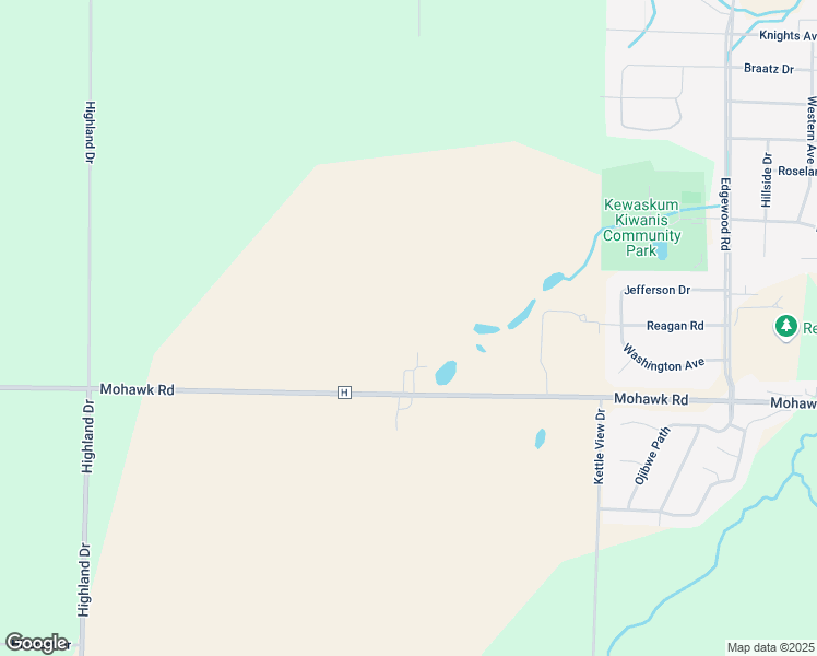 map of restaurants, bars, coffee shops, grocery stores, and more near 4250 County Road H in Kewaskum