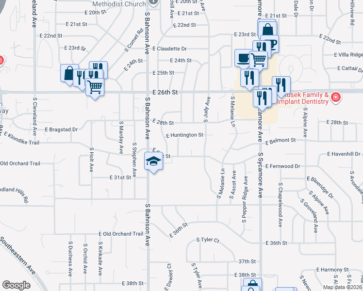 map of restaurants, bars, coffee shops, grocery stores, and more near 3900-3998 E Oak St in Sioux Falls