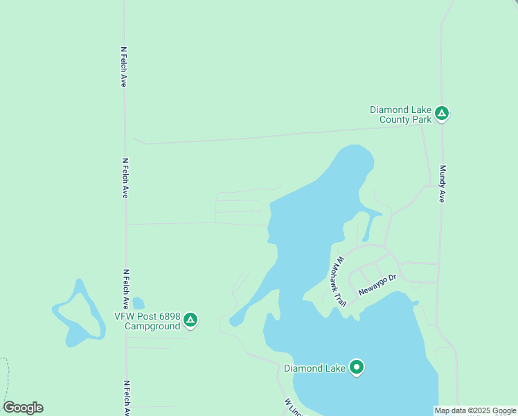 map of restaurants, bars, coffee shops, grocery stores, and more near 858 Lynn in White Cloud