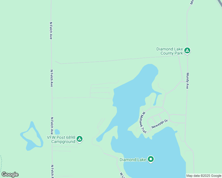 map of restaurants, bars, coffee shops, grocery stores, and more near 858 Lynn in White Cloud