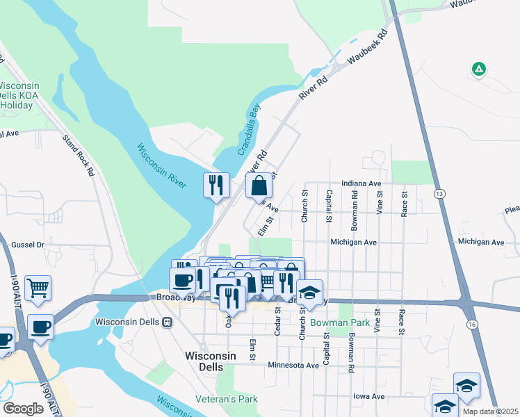 map of restaurants, bars, coffee shops, grocery stores, and more near 1036 Oak Street in Wisconsin Dells