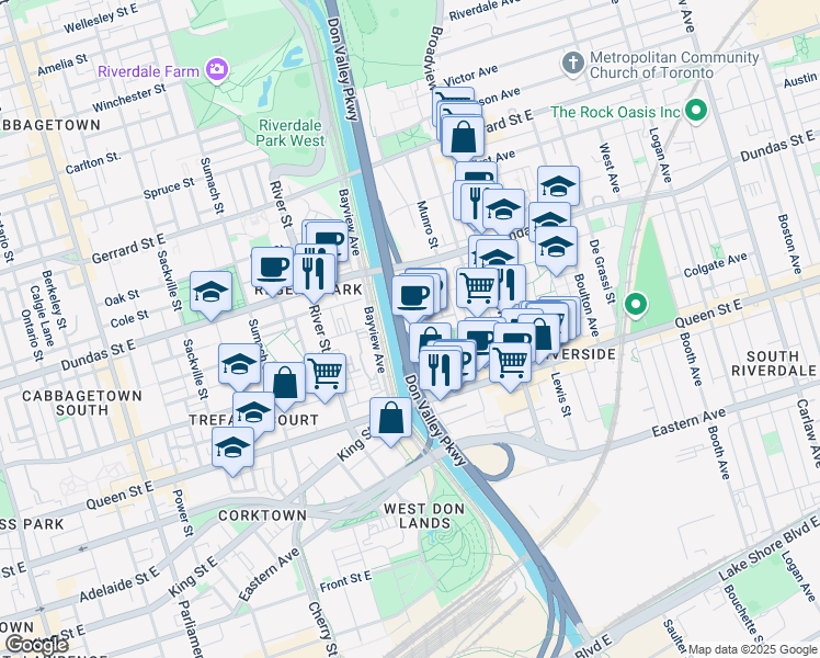 map of restaurants, bars, coffee shops, grocery stores, and more near in Toronto