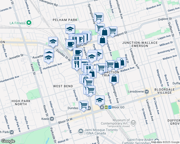 map of restaurants, bars, coffee shops, grocery stores, and more near in Toronto