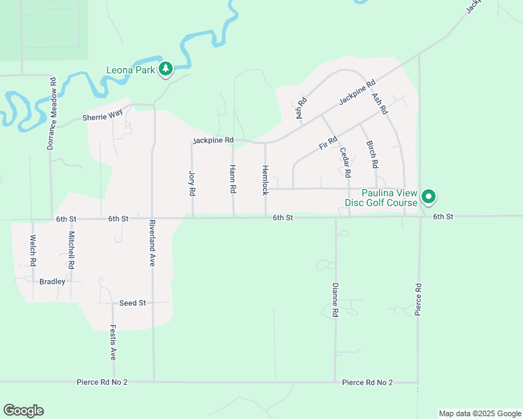 map of restaurants, bars, coffee shops, grocery stores, and more near 51415 Hemlock in La Pine