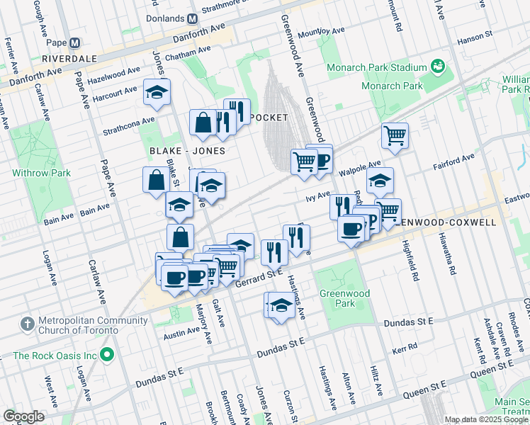 map of restaurants, bars, coffee shops, grocery stores, and more near 7 Ivy Avenue in Toronto
