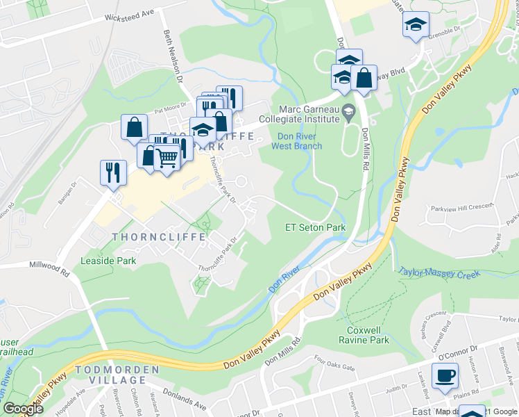 map of restaurants, bars, coffee shops, grocery stores, and more near 71 Thorncliffe Park Drive in Toronto