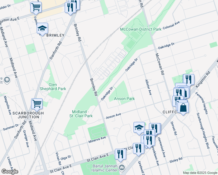 map of restaurants, bars, coffee shops, grocery stores, and more near 32 Oakridge Drive in Toronto