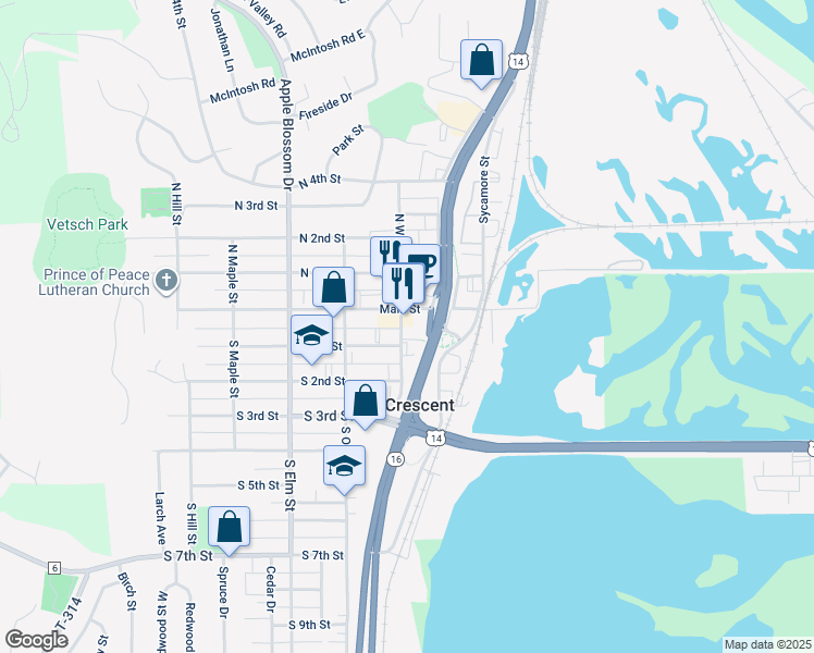 map of restaurants, bars, coffee shops, grocery stores, and more near 32 South Walnut Street in La Crescent