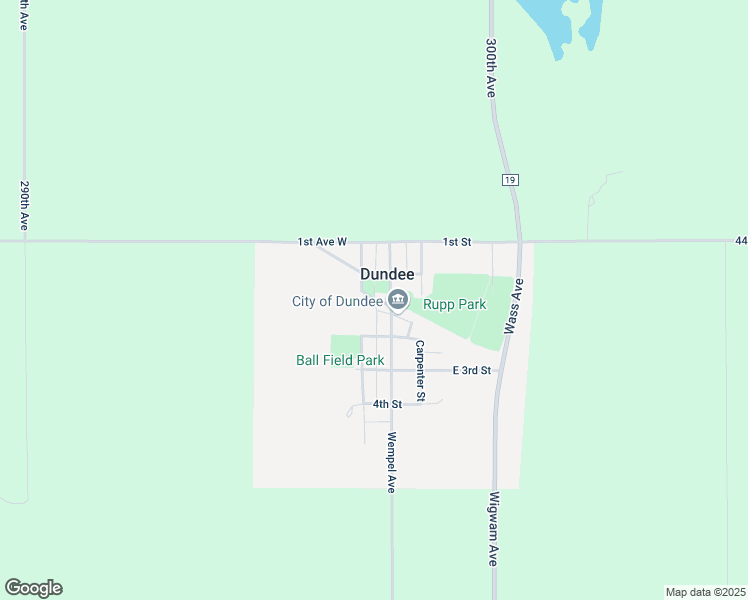 map of restaurants, bars, coffee shops, grocery stores, and more near in Dundee