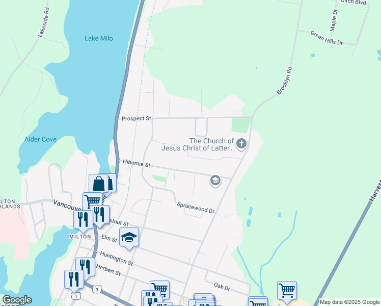 map of restaurants, bars, coffee shops, grocery stores, and more near 18 Breeze Drive in Yarmouth
