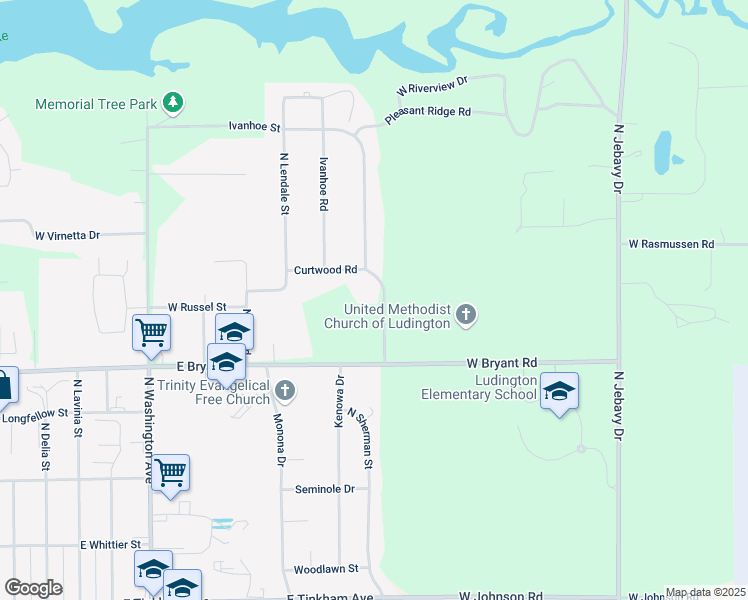map of restaurants, bars, coffee shops, grocery stores, and more near 6032 West Trails End Road in Ludington