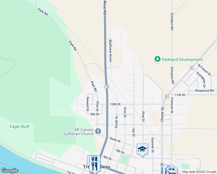 map of restaurants, bars, coffee shops, grocery stores, and more near 7 South Street in Trempealeau