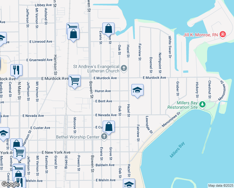 map of restaurants, bars, coffee shops, grocery stores, and more near 1717 Oak Street in Oshkosh