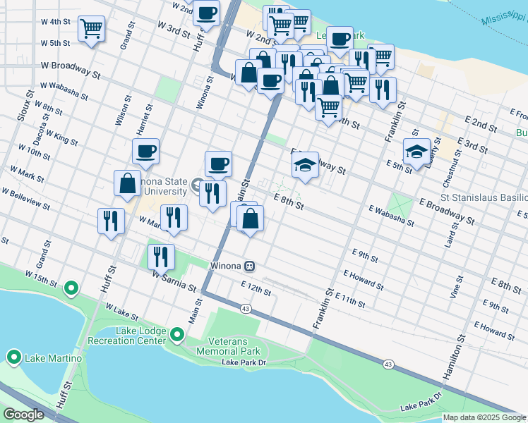 map of restaurants, bars, coffee shops, grocery stores, and more near 462 Center Street in Winona