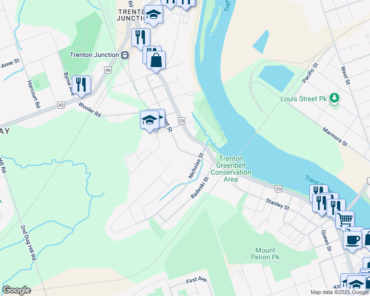 map of restaurants, bars, coffee shops, grocery stores, and more near 527 Front Street in Quinte West