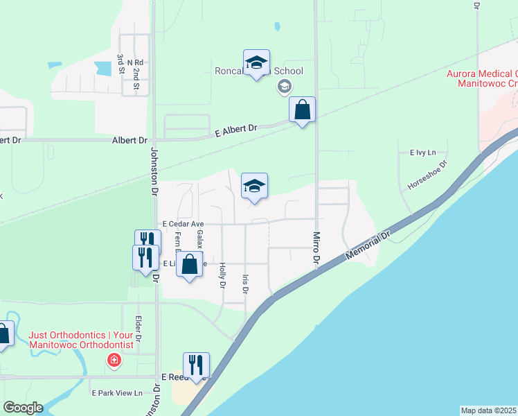 map of restaurants, bars, coffee shops, grocery stores, and more near 1002 East Cedar Avenue in Manitowoc