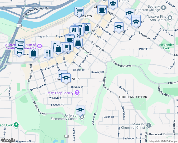 map of restaurants, bars, coffee shops, grocery stores, and more near 236 East Pleasant Street in Mankato