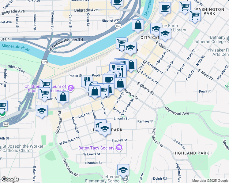 map of restaurants, bars, coffee shops, grocery stores, and more near 701 South Front Street in Mankato