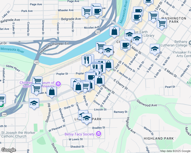 map of restaurants, bars, coffee shops, grocery stores, and more near 530 South Front Street in Mankato