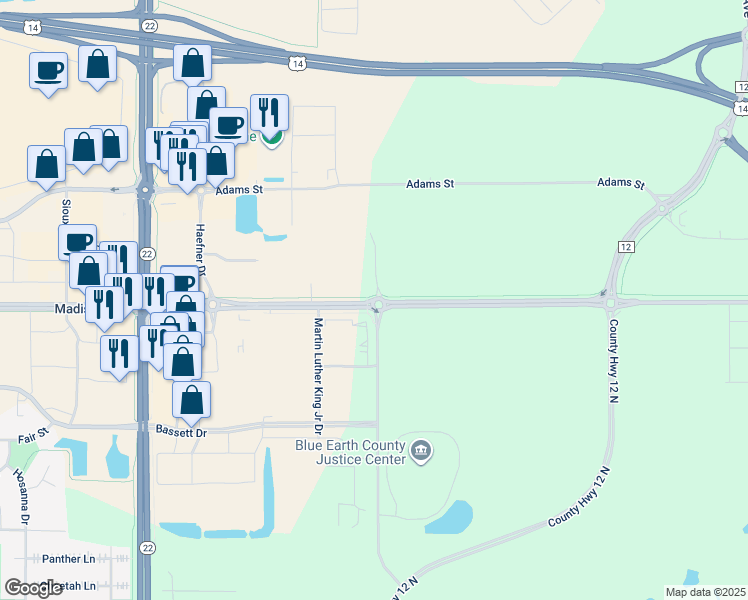 map of restaurants, bars, coffee shops, grocery stores, and more near County Road 17 in Mankato