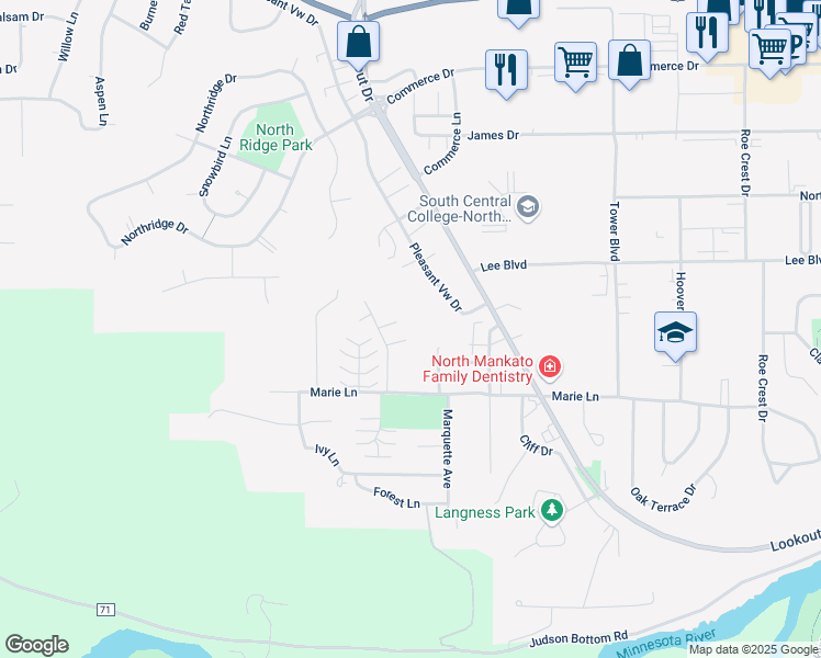 map of restaurants, bars, coffee shops, grocery stores, and more near 22 Edgewood Court in North Mankato