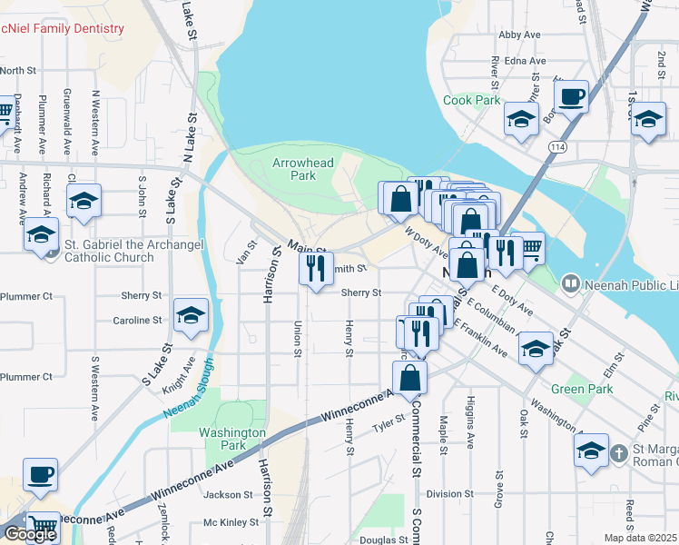 map of restaurants, bars, coffee shops, grocery stores, and more near 334 Smith Street in Neenah