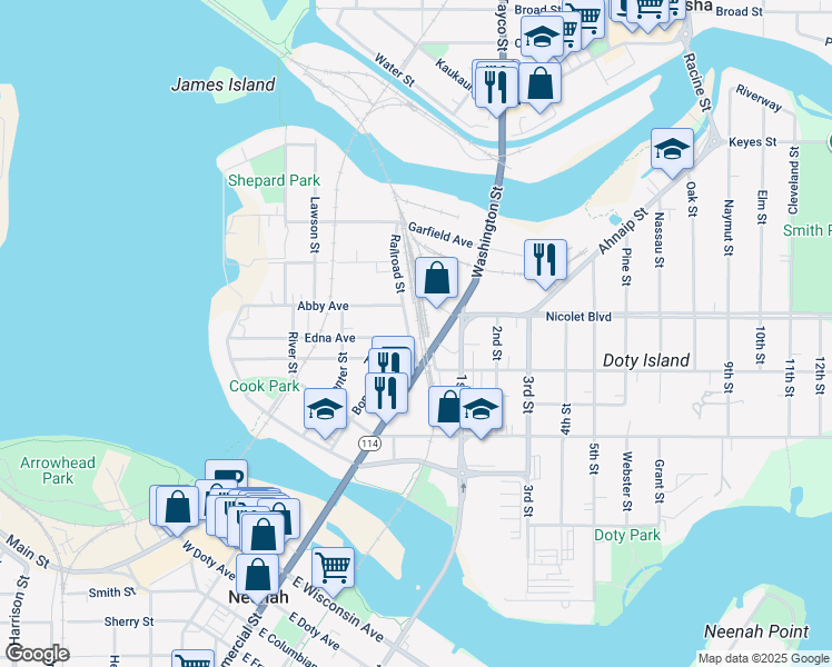 map of restaurants, bars, coffee shops, grocery stores, and more near 500 North Commercial Street in Neenah